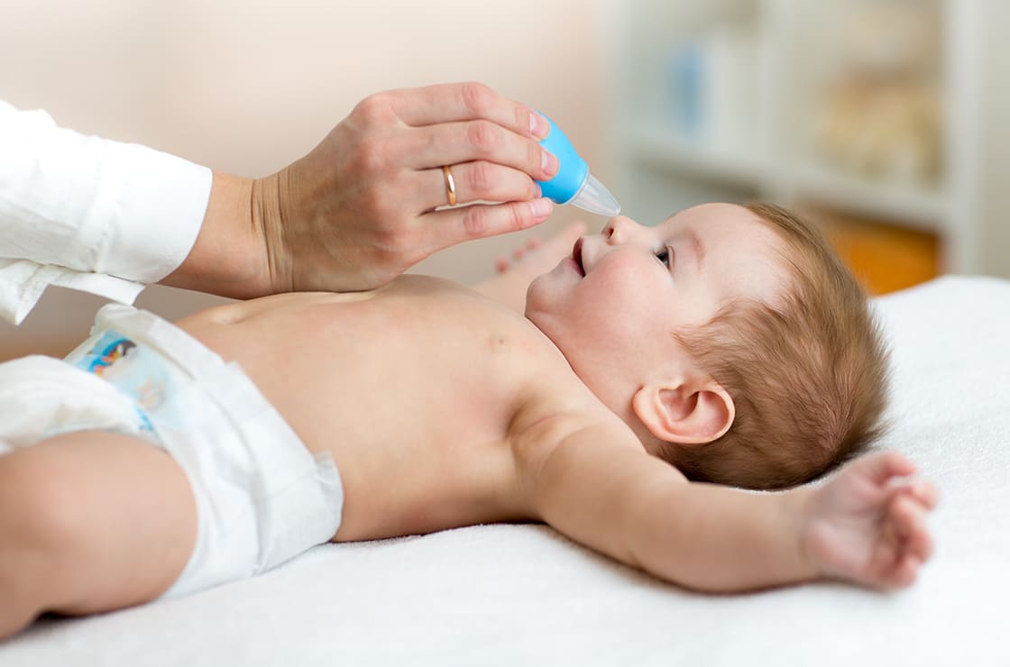 7 Tips Membersihkan Hidung Bayi dengan Lembut